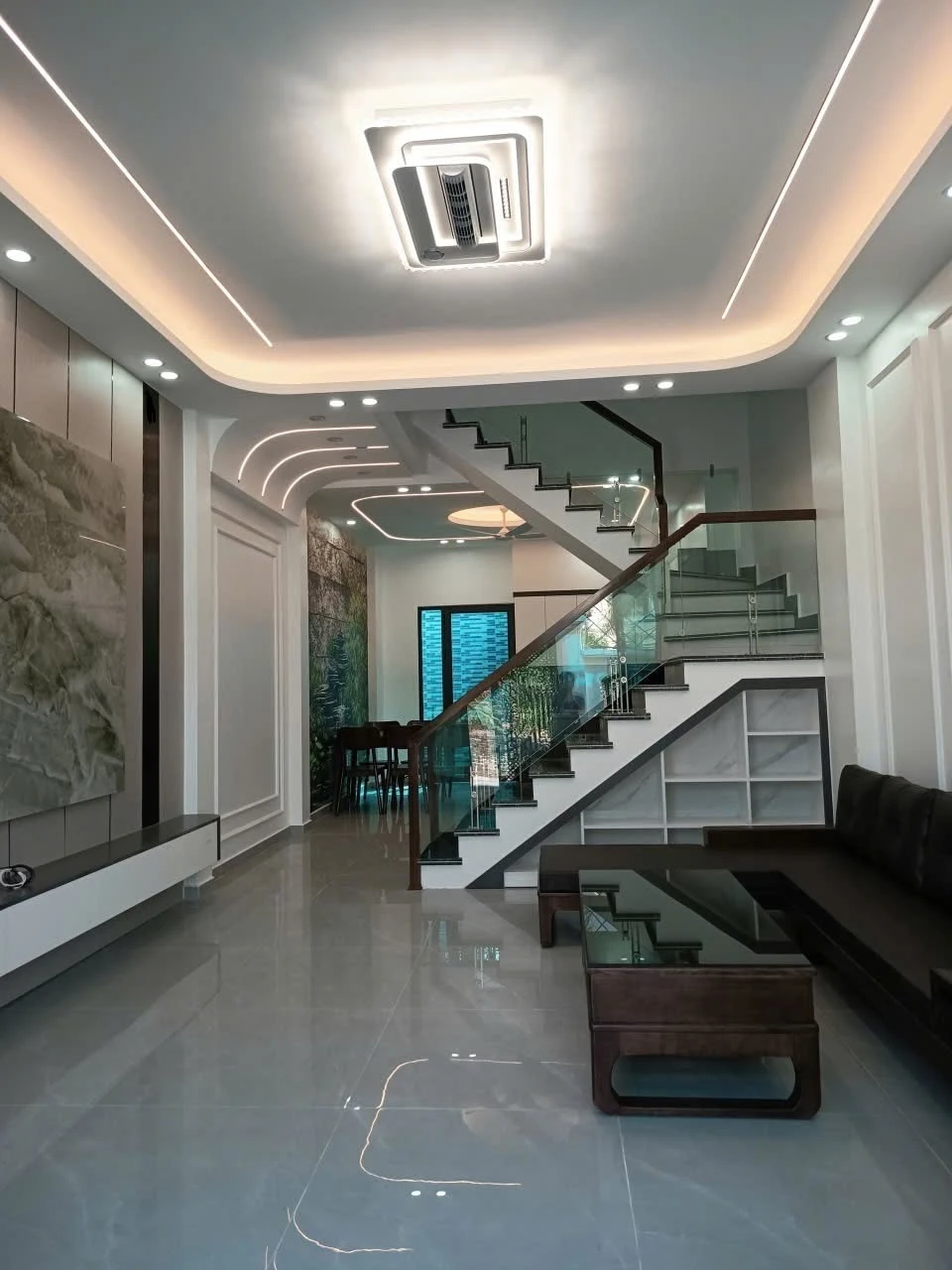Bán nhà 3 tầng 59.4m2 gần cầu Kiến An 2.2 tỷ - Ảnh 1
