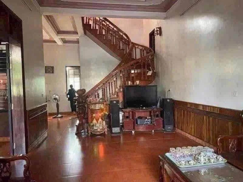 Bán nhà 3 tầng mặt tiền Trần Phú 135m², Đông Hà, Quảng Trị - Ảnh 1