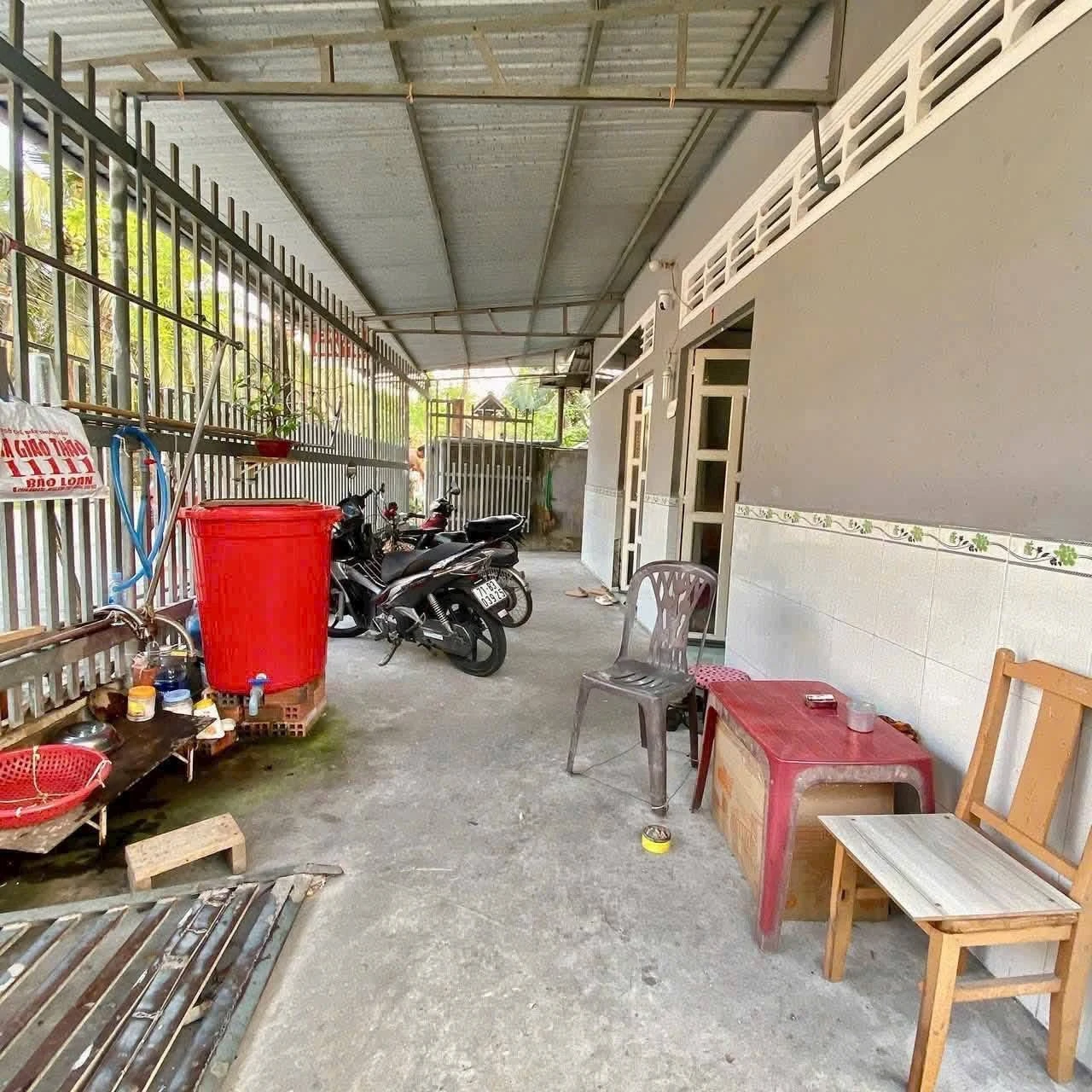 Bán dãy nhà trọ 16 phòng 507m² Mỹ Thạnh, Bến Tre 2.5 tỷ - Ảnh 1