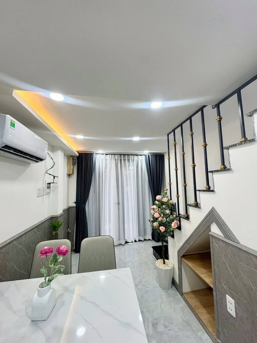 Bán nhà mới 4 tầng 2,6x5m đường Cô Bắc, Phú Nhuận giá 4,1 tỷ - Ảnh thu nhỏ 2