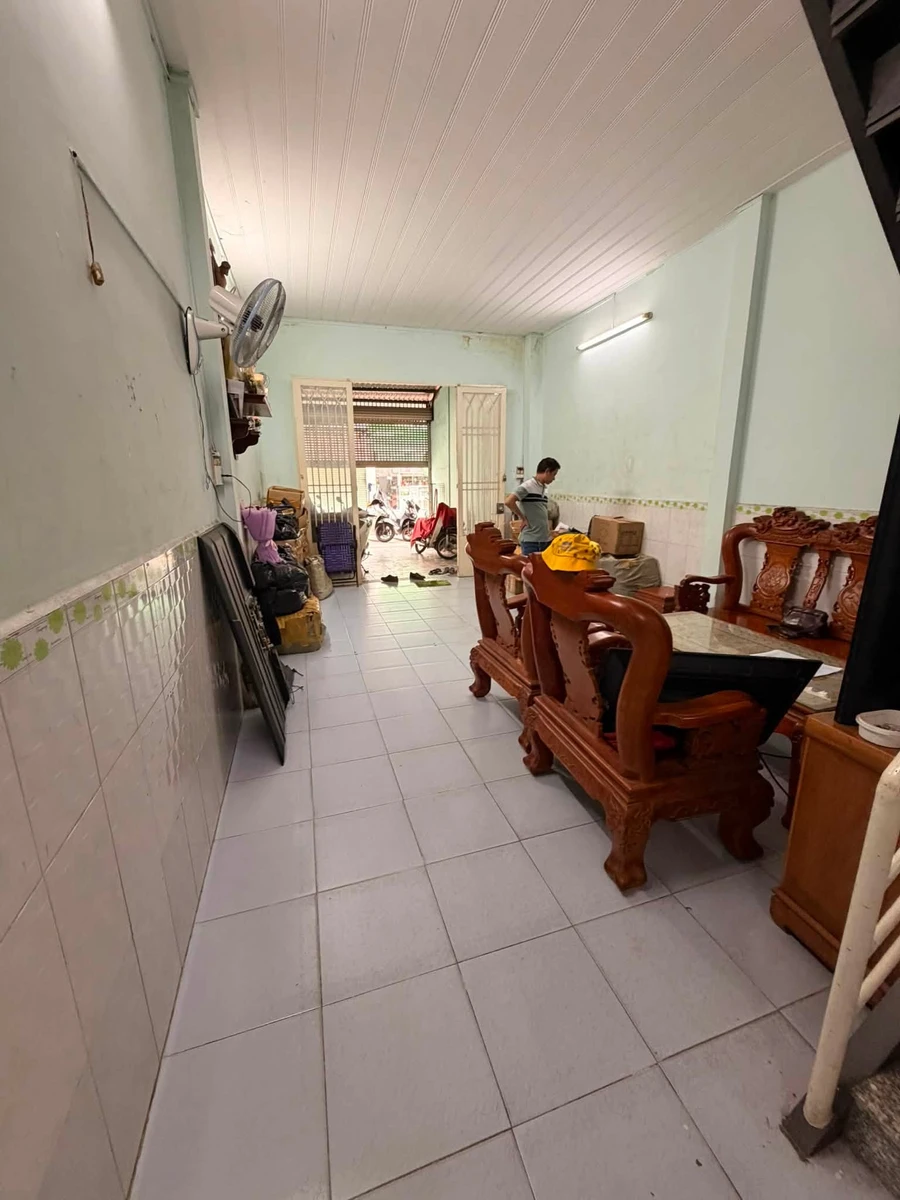 Bán nhà mặt tiền kinh doanh 120m2, 3PN, Bình Tân - Ảnh thu nhỏ 3