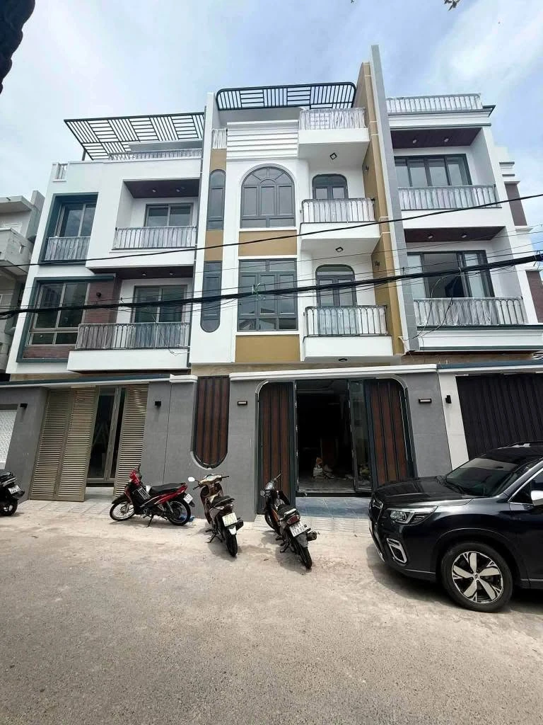 Bán nhà mặt tiền 4 phòng 5WC 82m² Nguyễn Trọng Quản Vũng Tàu - Ảnh 1