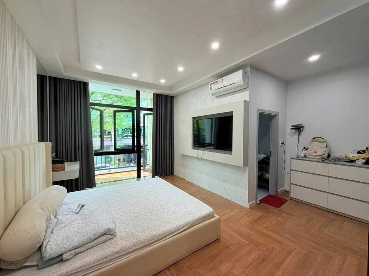 Bán nhà 3 tầng 1 tum 90m2 phố Ban Mai 4 tỷ 950 triệu - Ảnh thu nhỏ 5