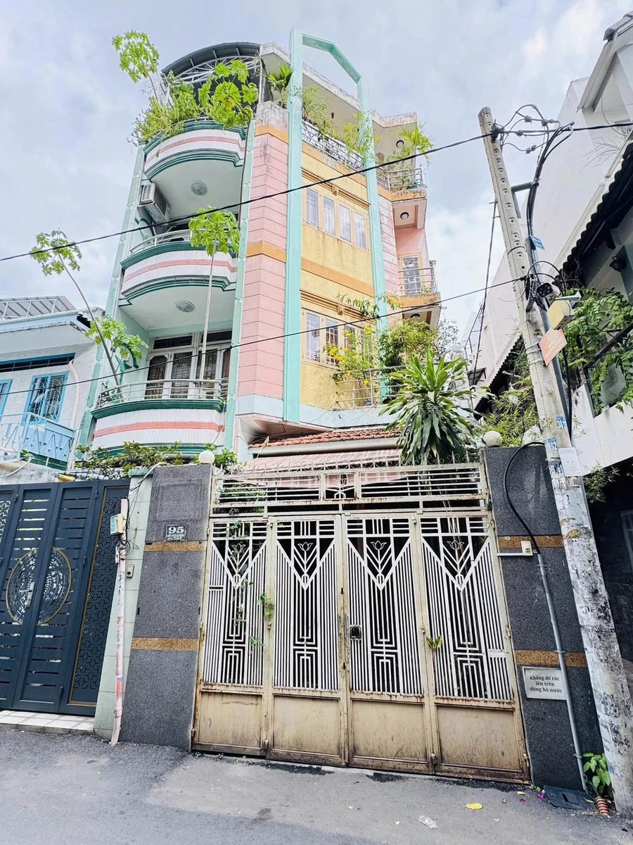 Bán nhà hẻm xe hơi Quận 3, 48m², 5PN, giá 11 tỷ - Ảnh thu nhỏ 2