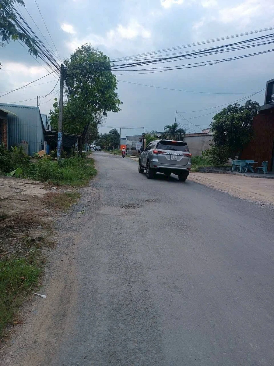 Bán lô đất mặt tiền Nhân Lục Viên 185 m2 sổ riêng - Ảnh thu nhỏ 2