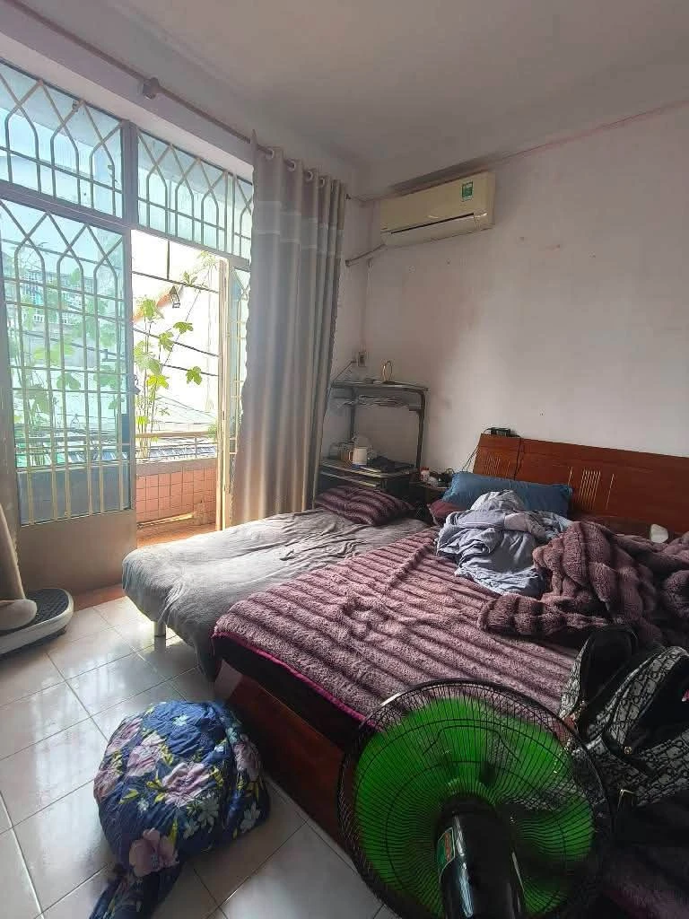 Bán nhà 3 lầu 3PN 40m2 sát chợ Trần Hữu Trang - Ảnh thu nhỏ 5