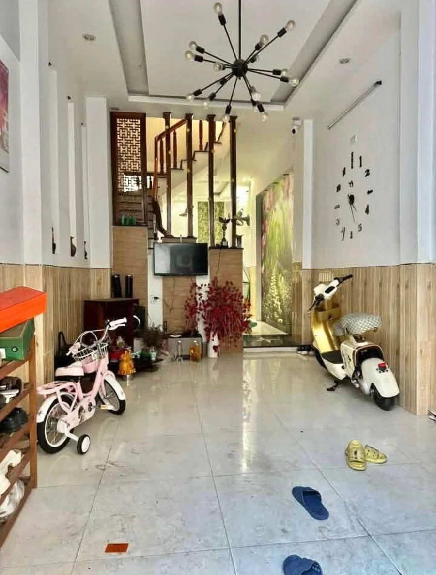 Bán nhà hẻm 3 tầng 45m2 gần trường Ngô Mây Quy Nhơn - Ảnh 1
