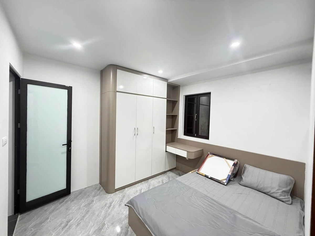 Bán nhà 28m² 4 tầng 3 phòng ngủ Tôn Đức Thắng 5.9 tỷ - Ảnh thu nhỏ 3