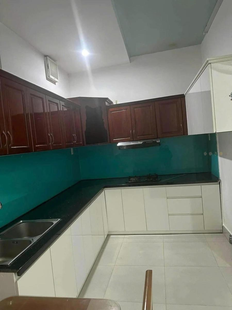 Cho thuê nhà hẻm 110m² 2 PN Nguyễn Trung Trực Rạch Giá - Ảnh thu nhỏ 2