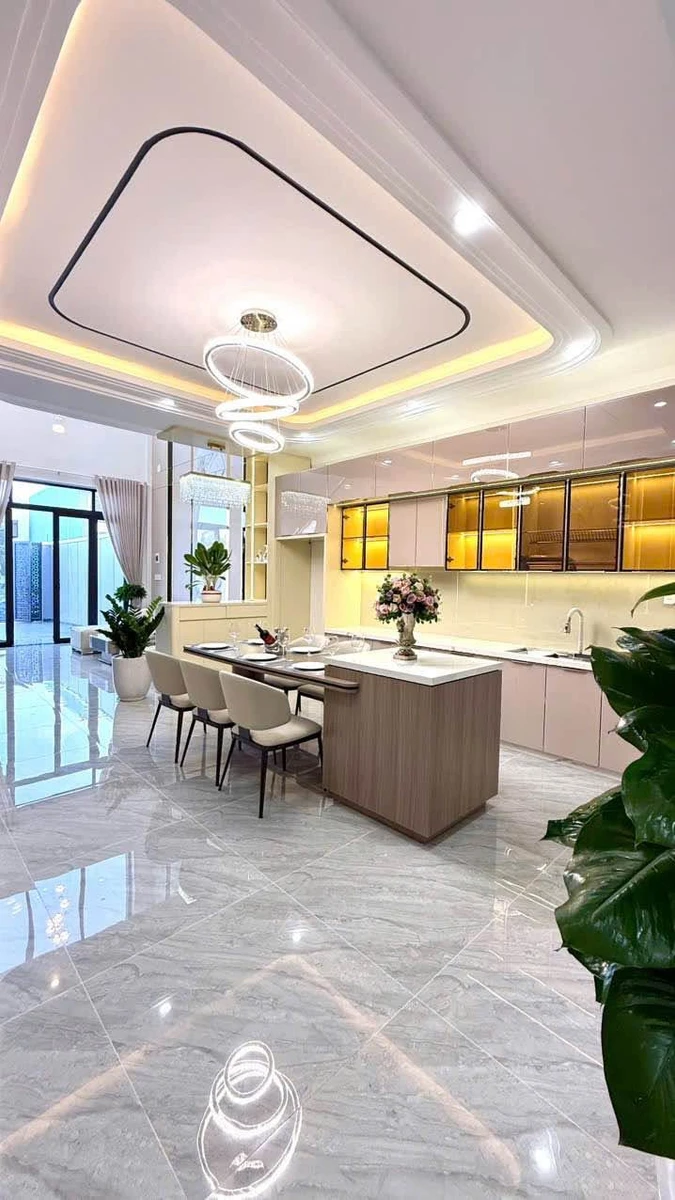 Bán nhà 3PN 2WC 200m² tại Pleiku, 2 tỷ 350 - Ảnh 1