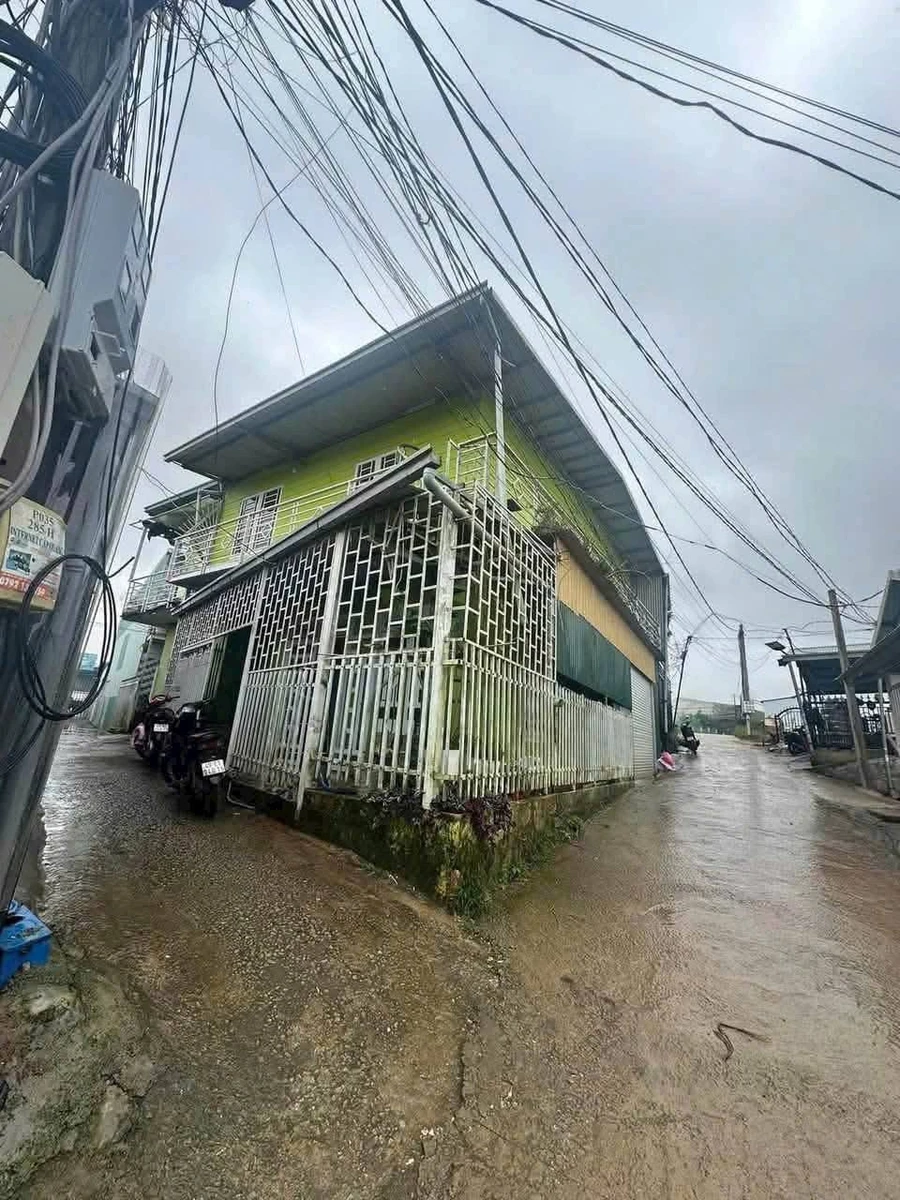 Cho thuê nhà nguyên căn 160m², 3 phòng ngủ, Đà Lạt 6 triệu/tháng - Ảnh thu nhỏ 2