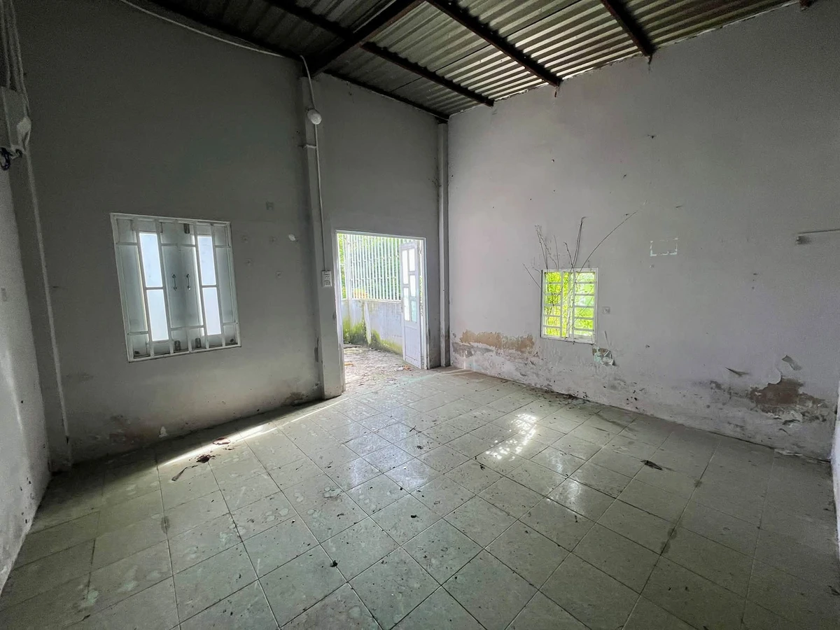 Bán nhà 2 phòng 93m² Lê Duẩn Phan Thiết 1 tỷ 560 triệu - Ảnh thu nhỏ 3
