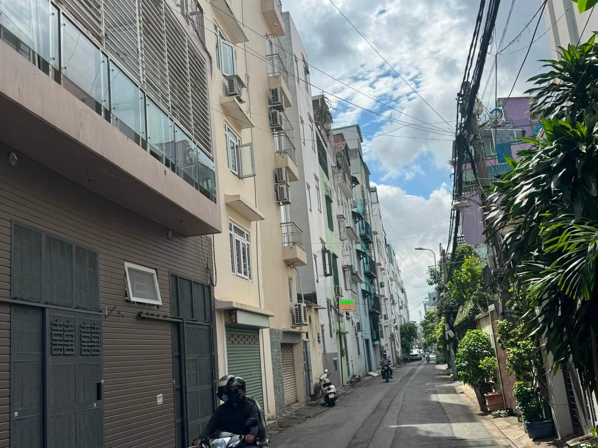 Bán nhà đường Trần Não Quận 2, 160m2, giá 44 tỷ, đang cho thuê 140tr/tháng - Ảnh thu nhỏ 3