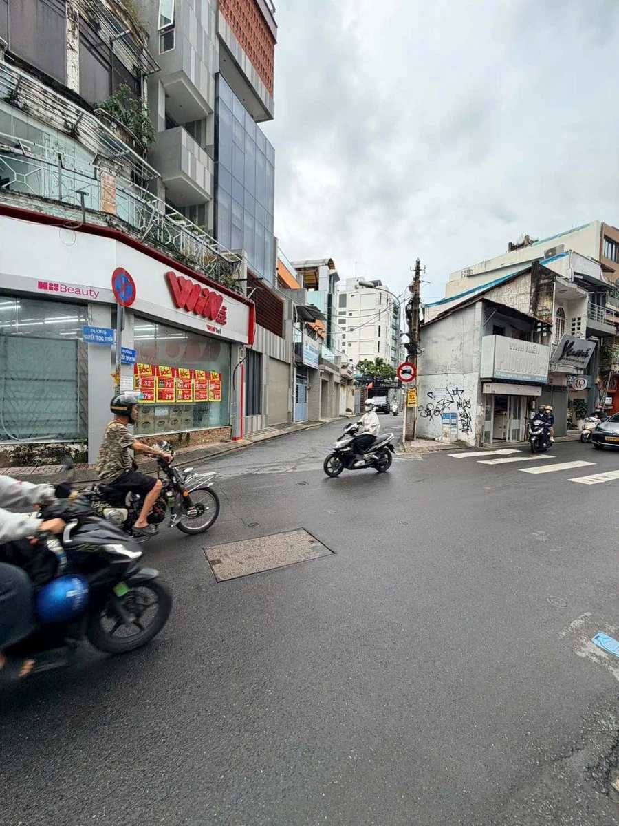 Cho thuê shophouse 2 mặt tiền 100m2 Nguyễn Trọng Tuyển Phú Nhuận 55tr/tháng - Ảnh thu nhỏ 3