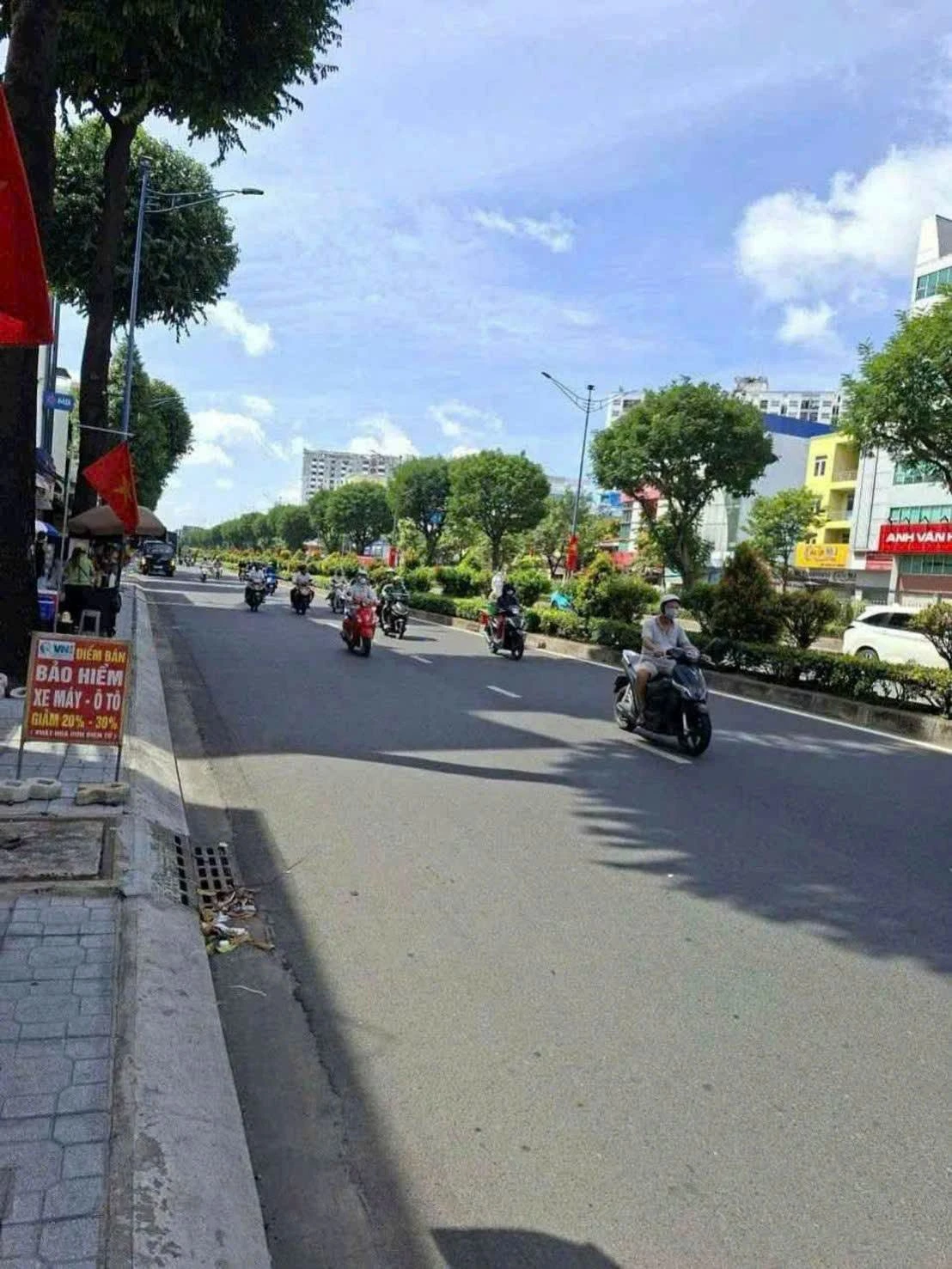 Bán nhà cấp 4 hai mặt tiền Trường Chinh, 58m2, giá 5,69 tỷ, Quận 12 - Ảnh 1