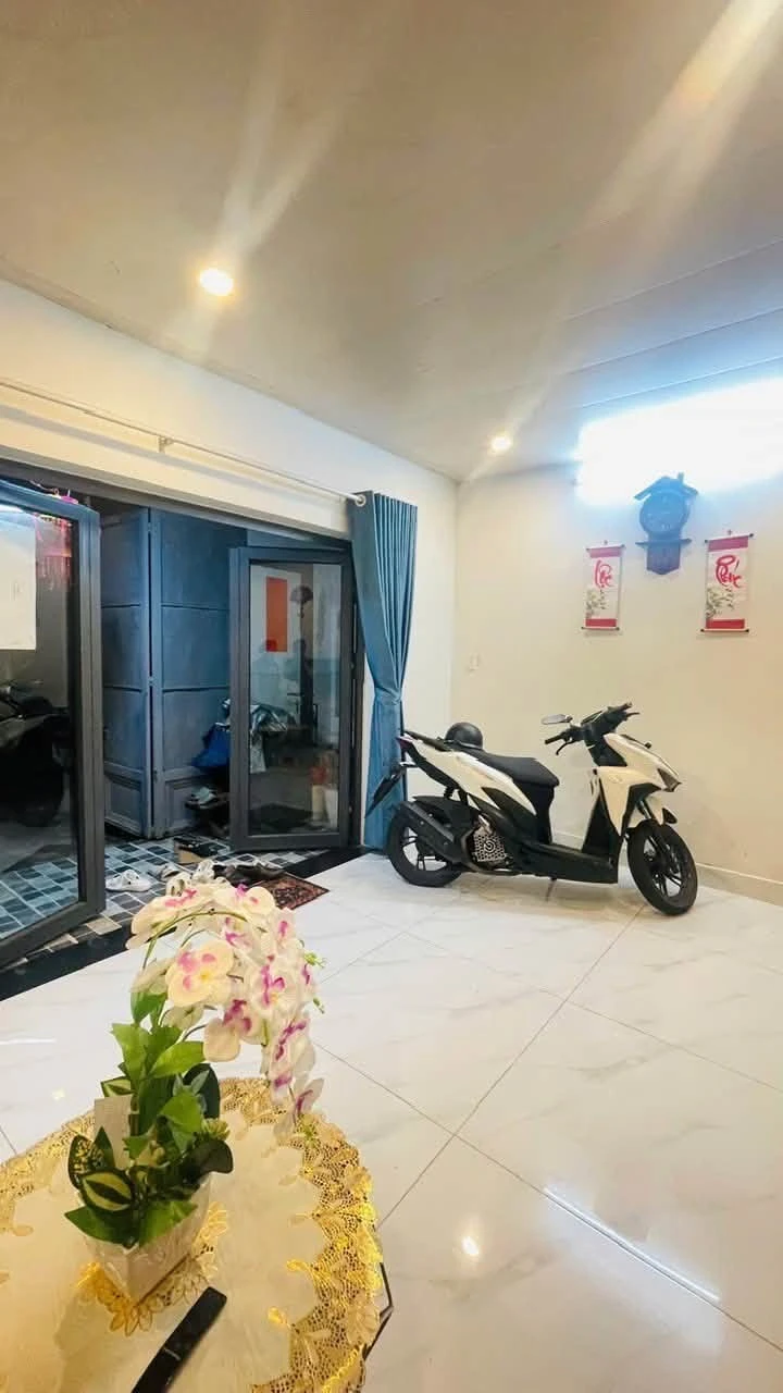 Bán nhà hẻm xe hơi 45m² 3 phòng ngủ Quang Trung 5 tỷ 200 - Ảnh 1