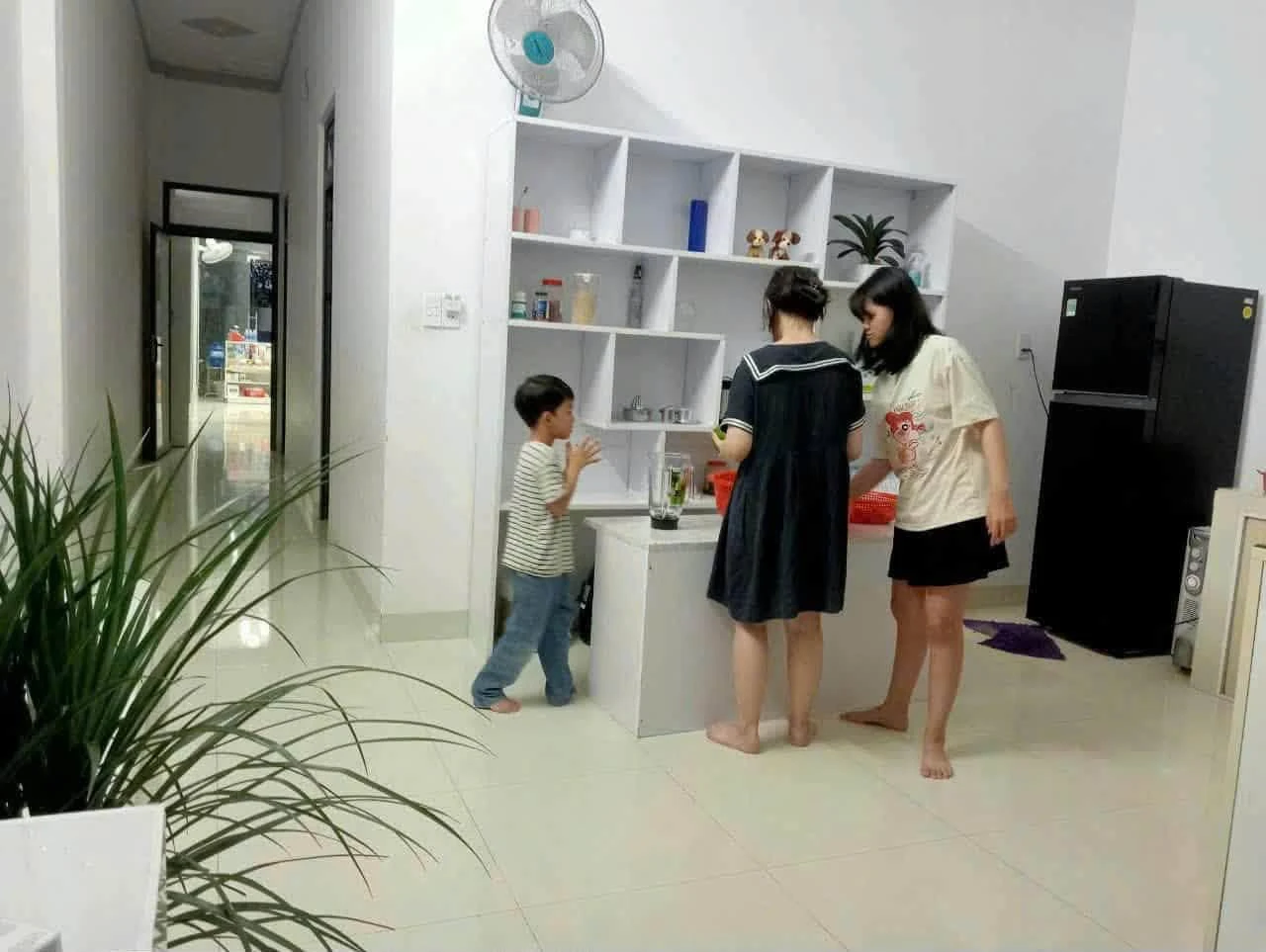 Bán nhà mặt tiền đường Y Wang 5x30m, 3 phòng ngủ, Phường Ea Kao, Buôn Ma Thuột, giá 4,49 tỷ - Ảnh 1