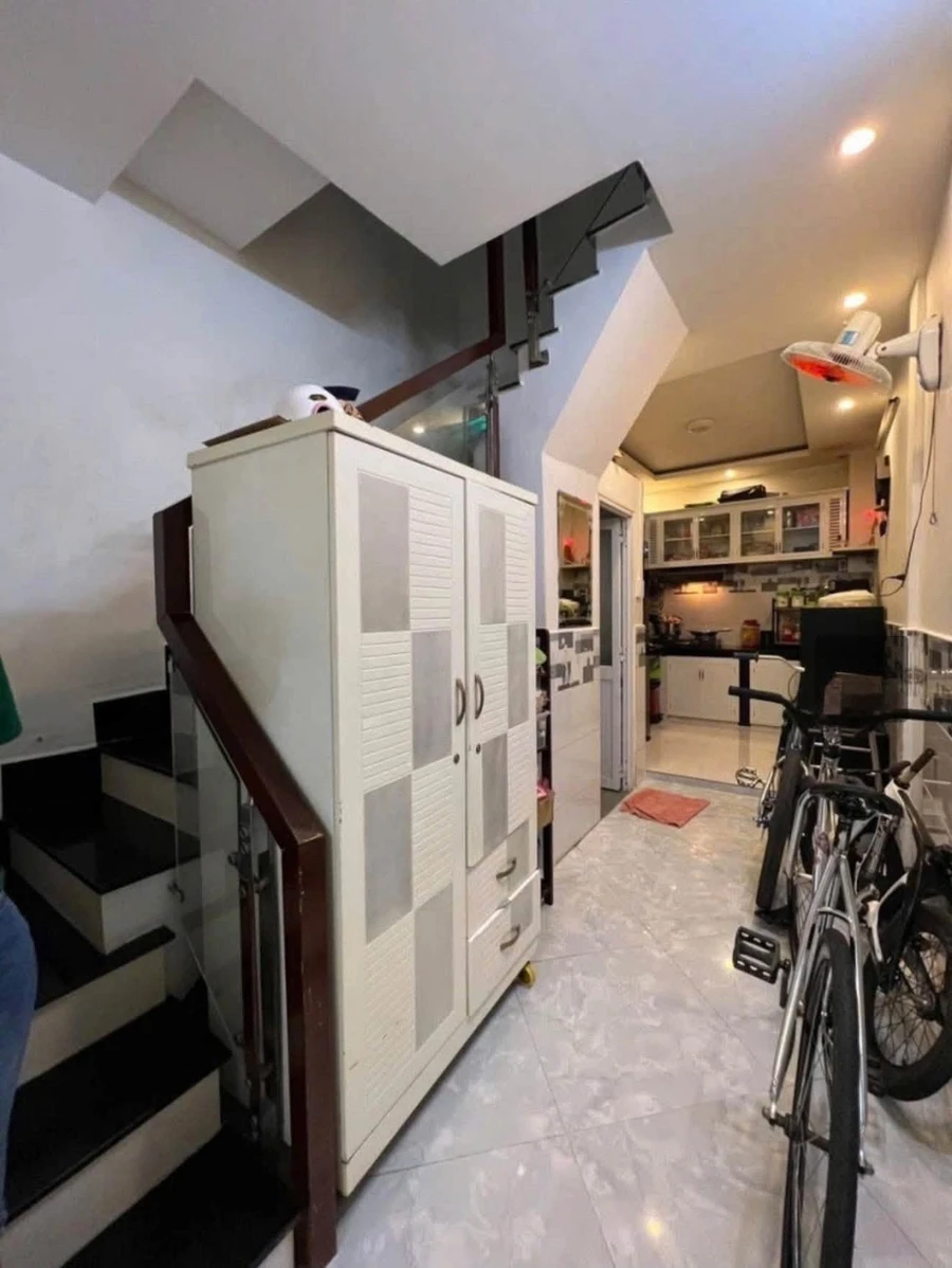 Bán nhà 3 tầng 26m² 3PN Phan Văn Trị Quận 5 4,2 tỷ - Ảnh thu nhỏ 2