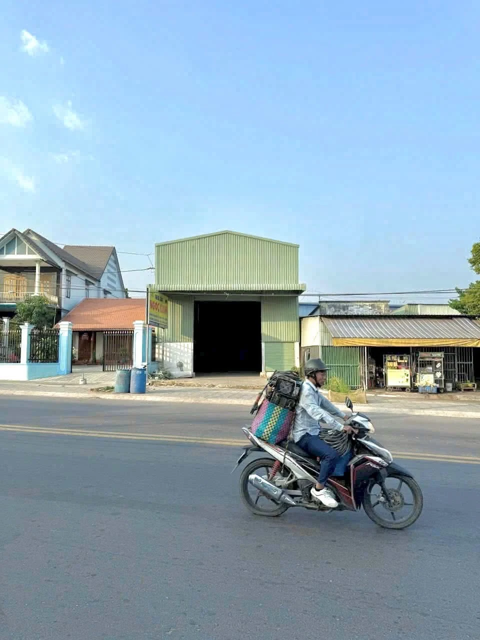 Cho thuê kho mặt tiền Võ Thị Sáu 240m² Tân Uyên 25 triệu/tháng - Ảnh 1