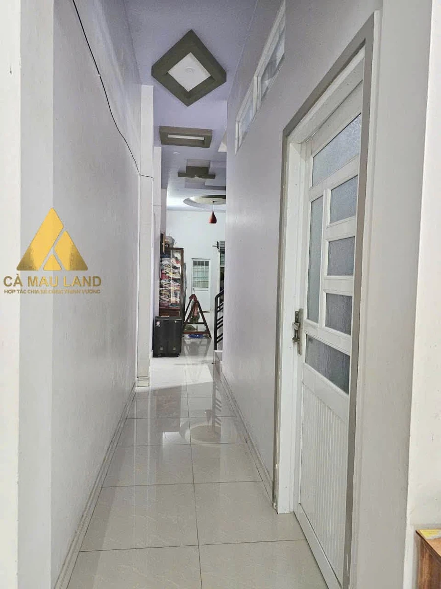 Bán nhà 1 lầu mặt tiền Ngô Gia Tự, Cà Mau, 100m², 2 tỷ - Ảnh thu nhỏ 3