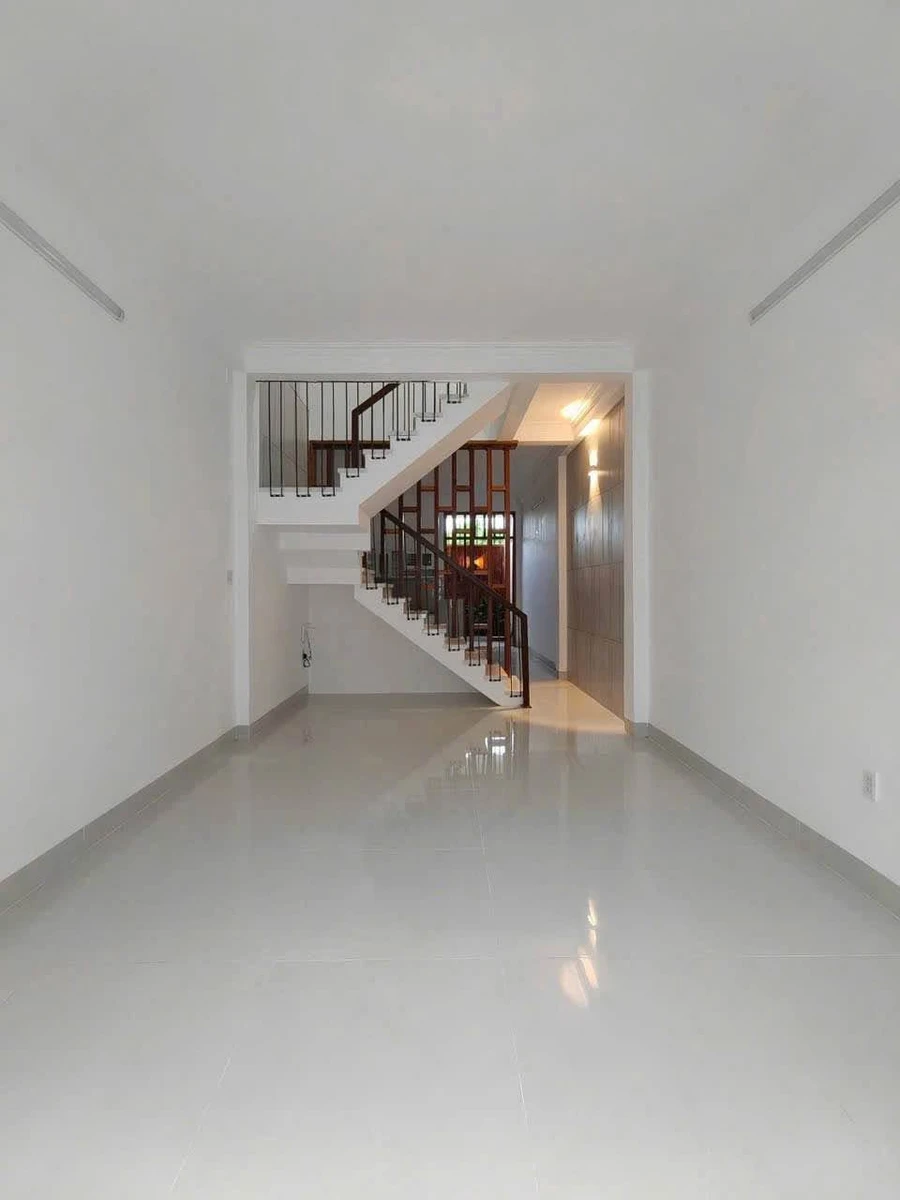 Bán nhà 1 trệt 1 lầu 110m2 Phan Thiết 3 tỷ 1 - Ảnh 1