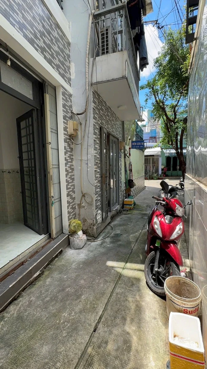 Bán nhà hẻm Tân Phú 75m² 2PN 3 tỷ 8 - Ảnh thu nhỏ 2