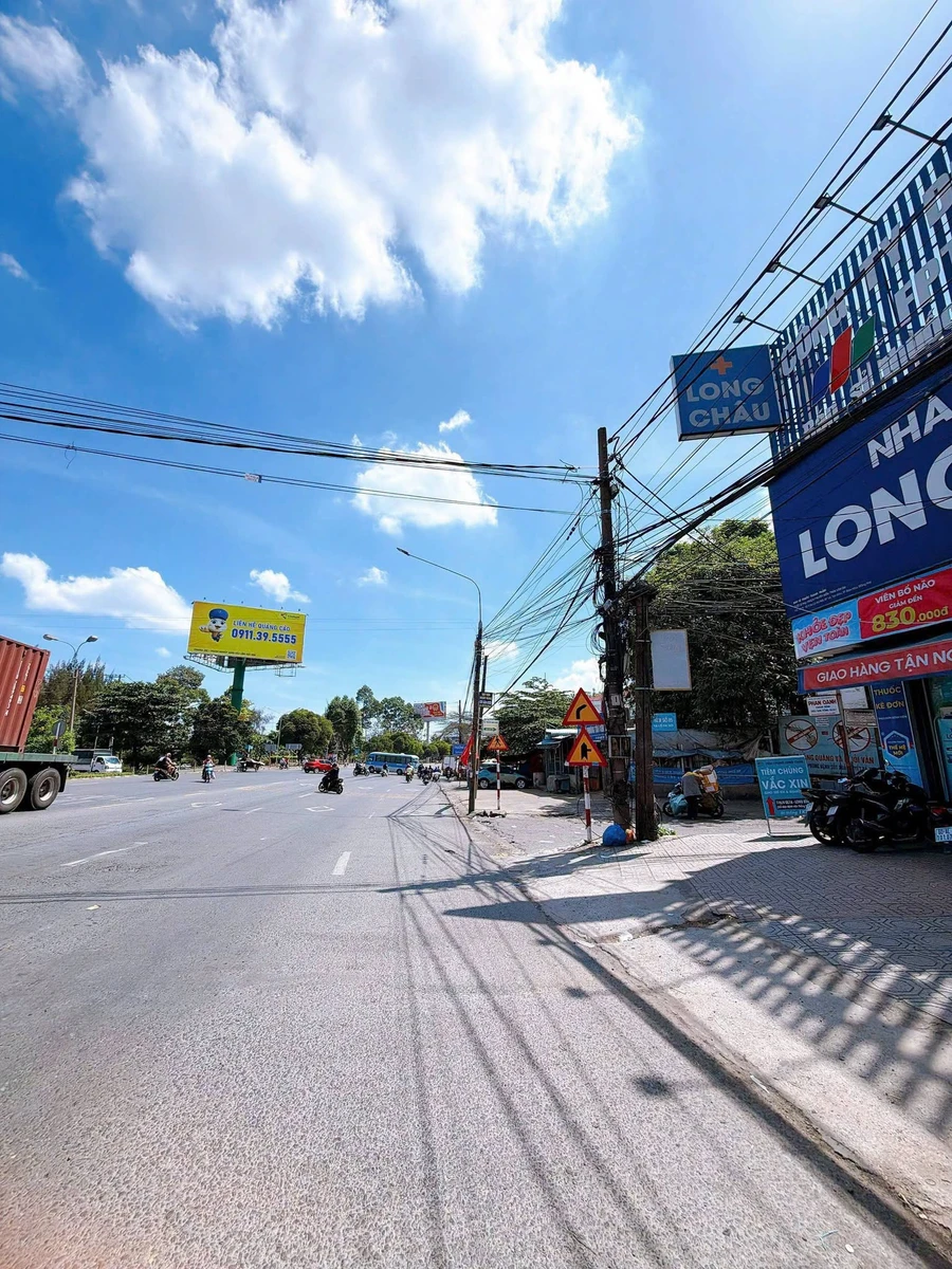 Bán nhà mặt tiền buôn bán 5x45m (221m²) sau Giáo xứ Hà Nội, giá 5,3 tỷ - Ảnh thu nhỏ 3