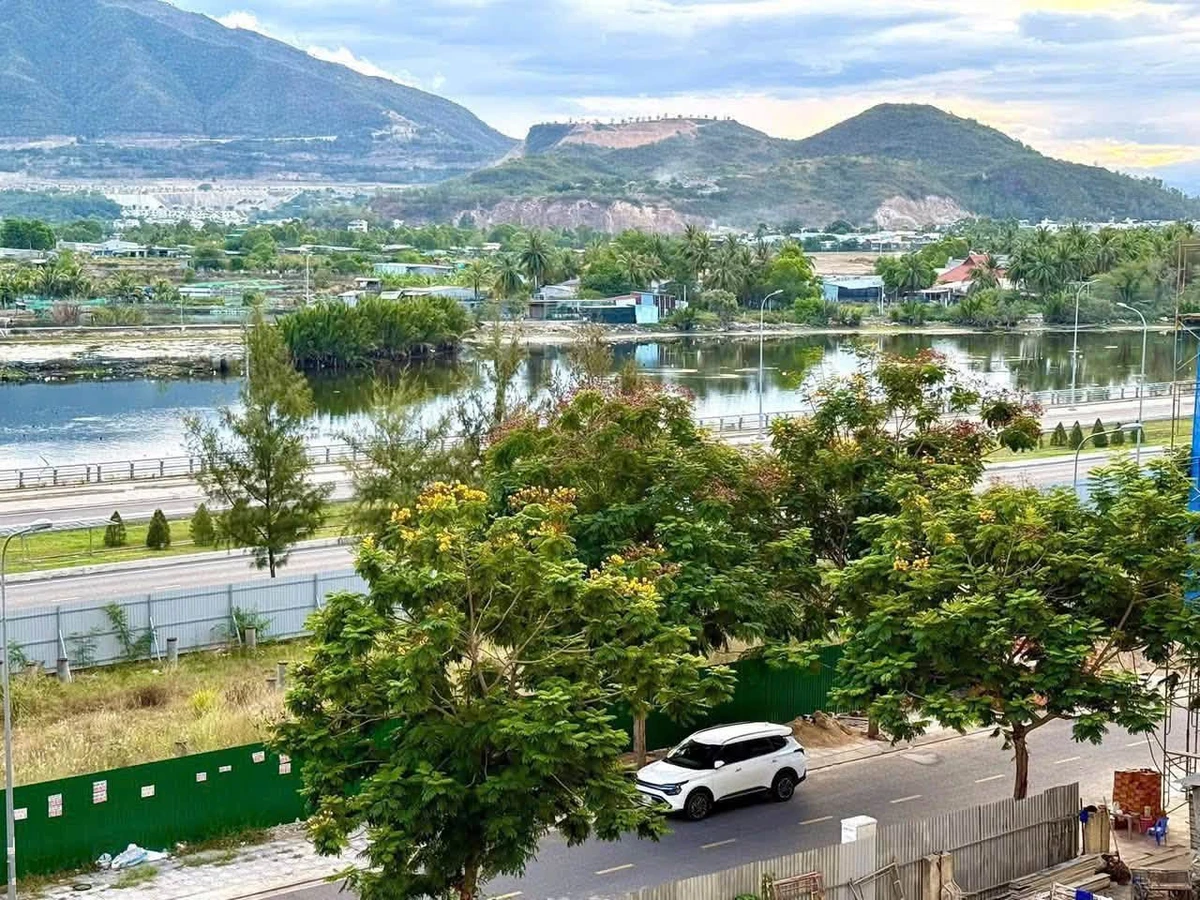 Bán căn hộ 3PN tại Nha Trang, 73.4m2, 3,15 tỷ - Ảnh 1