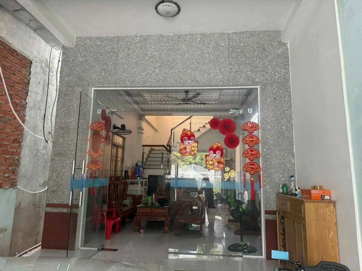 Bán nhà mặt tiền Lâm Quang Kỳ, Rạch Giá, 126m² - 4 tỷ 490 triệu - Ảnh 1