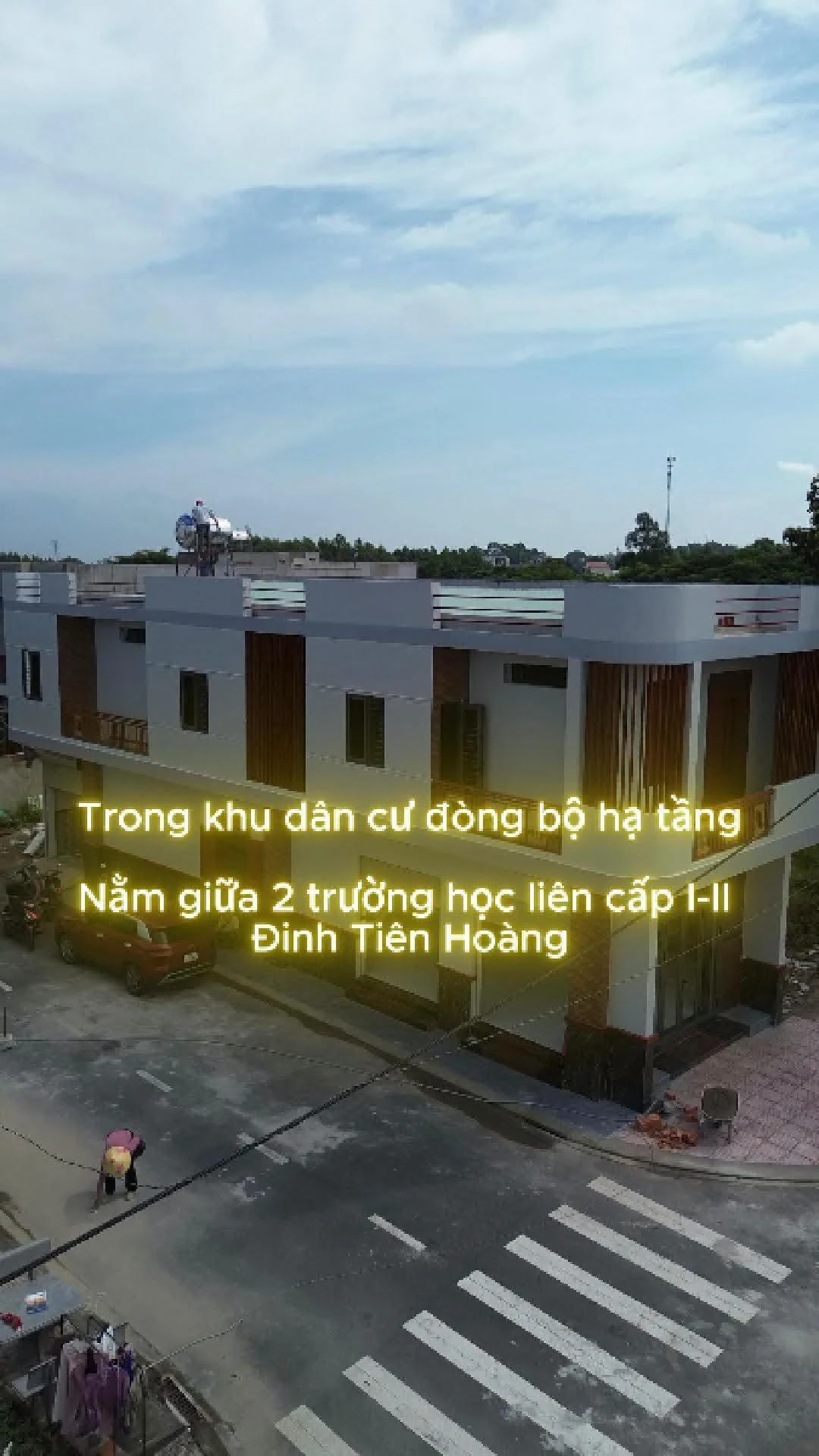 Bán nhà lầu căn góc 2 mặt tiền 200m2 sổ riêng thổ cư tại Biên Hòa, Đồng Nai - Ảnh 1