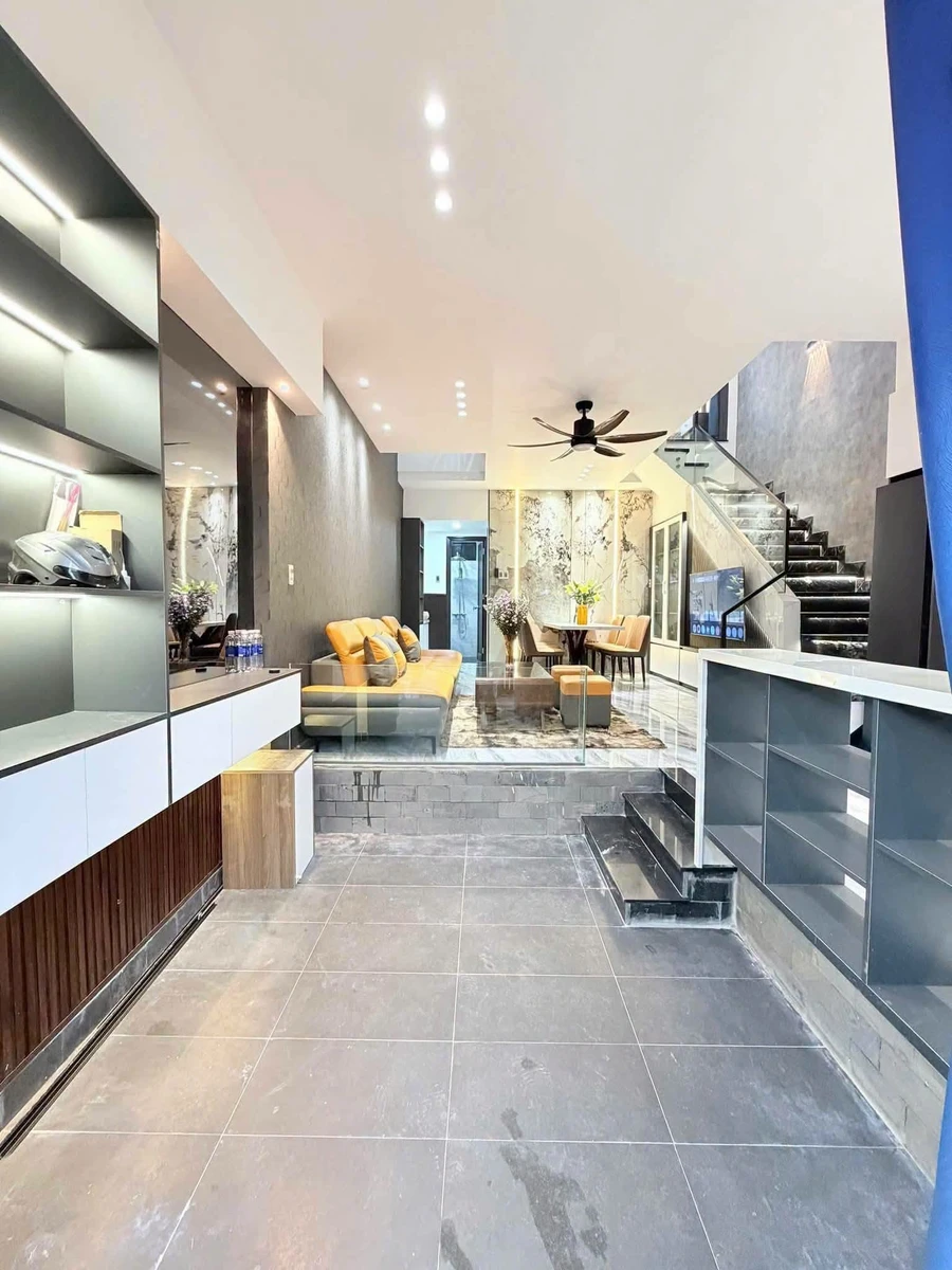 Bán nhà 3 tầng 160m² Nguyễn Phước Nguyên - Ảnh thu nhỏ 3