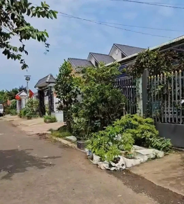 Bán đất mặt tiền đường 5B1, Tân Bình, Đồng Xoài - 500m²