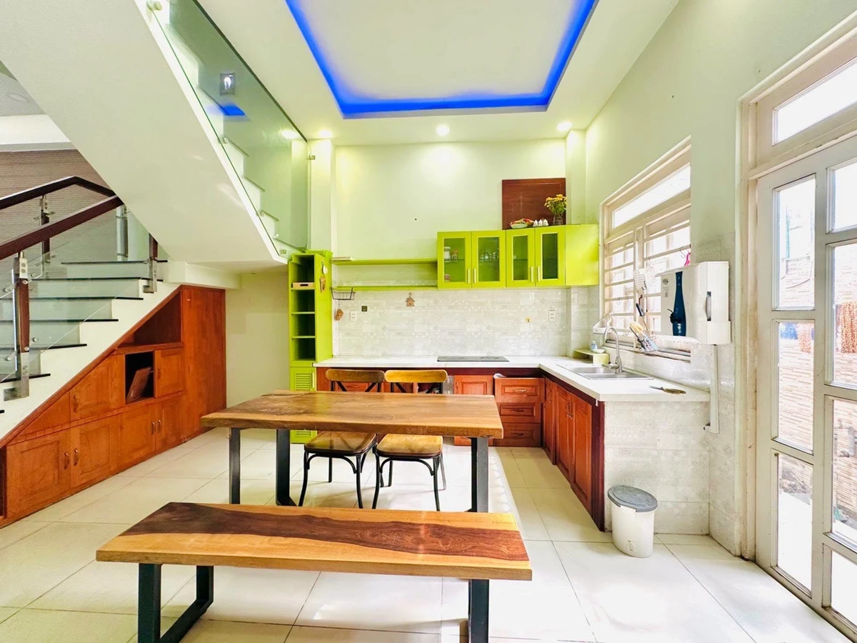 Bán nhà hẻm xe hơi 1 trệt 1 lầu 70m2, 3PN, Tân Thới Hiệp 21, Quận 12, giá 4,75 tỷ - Ảnh thu nhỏ 3