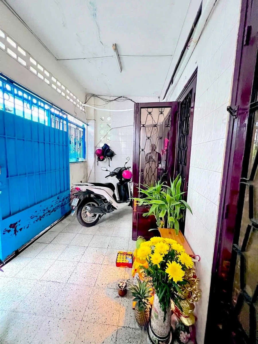 Bán nhà hẻm xe hơi Lê Văn Sỹ 85m2, 2 tầng, 4PN 3WC, giá 11 tỷ - Ảnh thu nhỏ 2