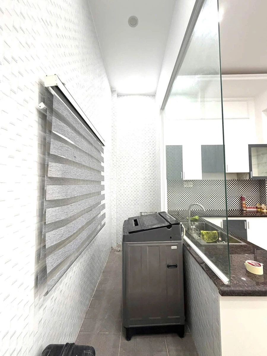 Bán nhà hẻm ô tô 4.8x11, 4PN 3WC, 1039 Lâm Quang Ky, giá 2,9 tỷ - Ảnh thu nhỏ 3