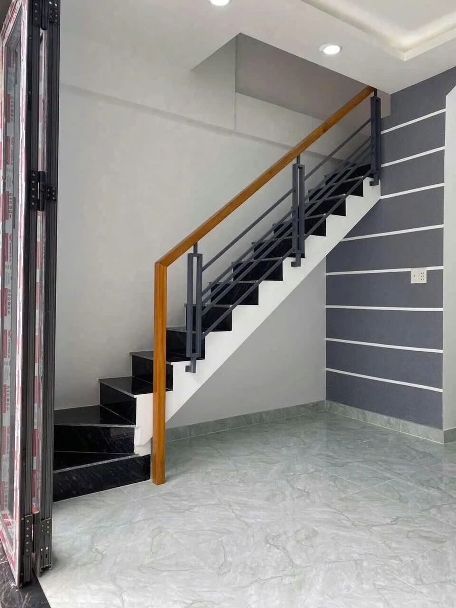 Bán nhà Quận 4 mặt tiền hẻm, 22.5m² 3.6 tỷ - Ảnh thu nhỏ 3