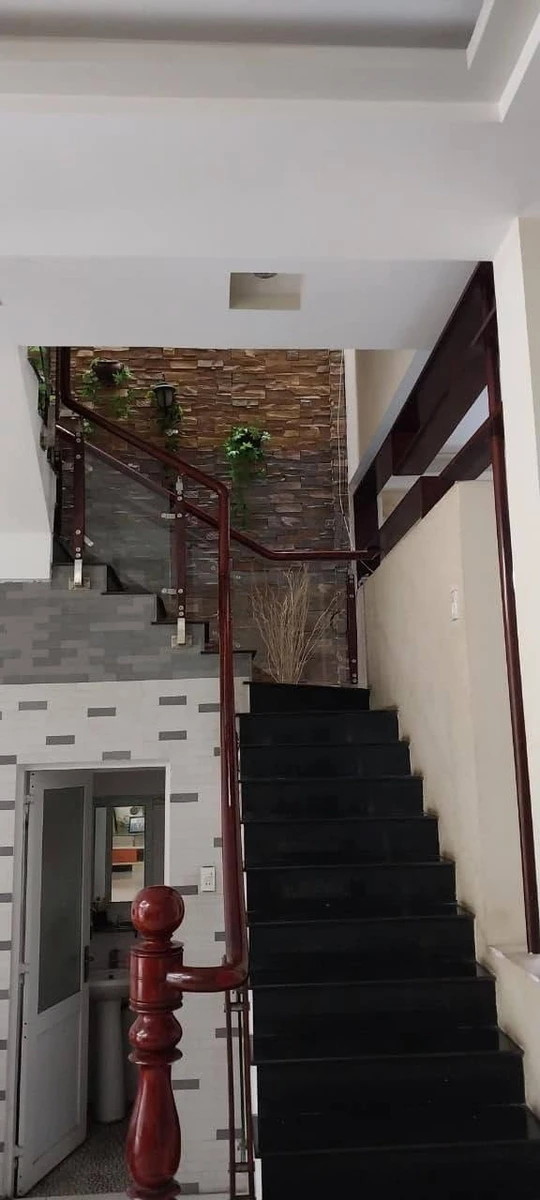 Bán nhà mặt tiền đường Tố Hữu 128m2, 3PN, giá 7,8 tỷ, phường Đống Đa, Quy Nhơn - Ảnh thu nhỏ 2