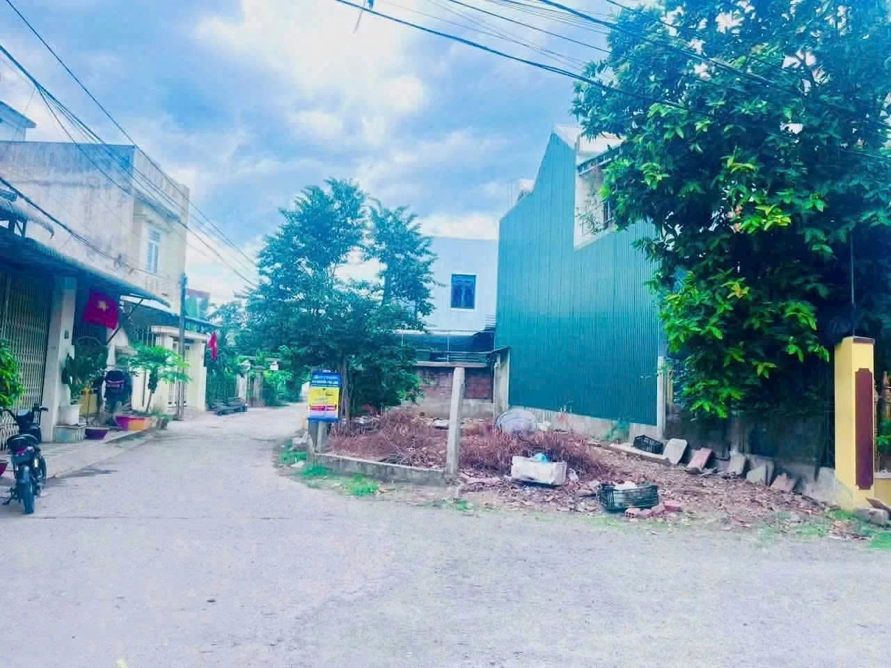 Bán lô góc 2 mặt tiền 118m2 Nguyễn Văn Linh, Quận 12 - Ảnh 1