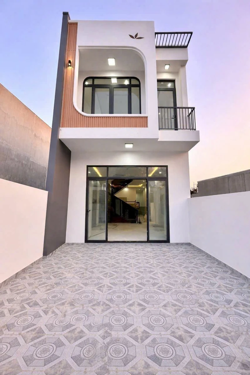 Bán nhà thiết kế 105m2, 4PN gần chợ Thạnh Phú, chỉ 700 triệu - Ảnh thu nhỏ 2