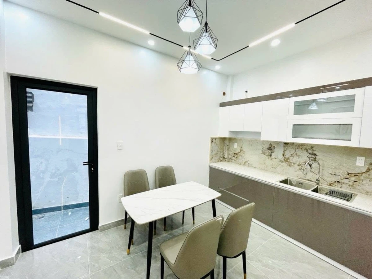 Bán nhà 58m2 3PN tặng nội thất, sân để ô tô, đường Tôn Đức Thắng, Hải Phòng - Ảnh thu nhỏ 3