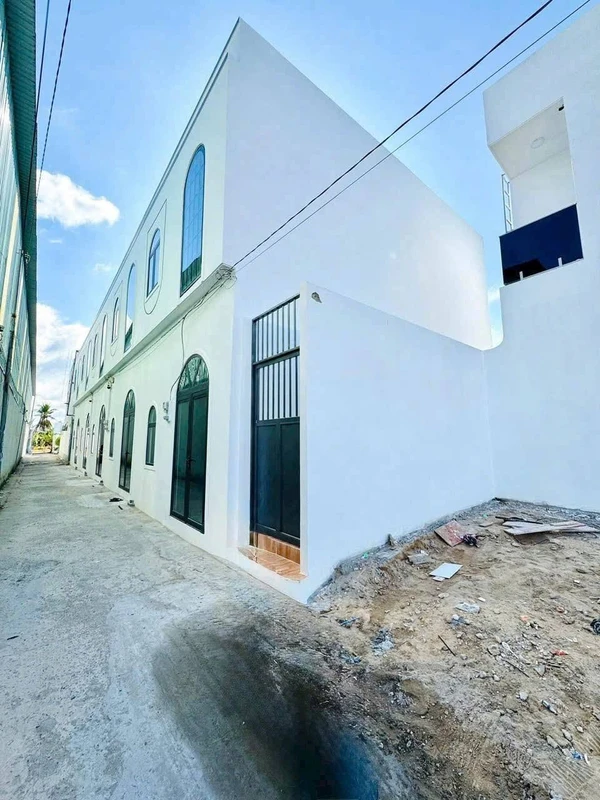 Bán nhà trệt lầu hẻm Lâm Quang Ky, Rạch Giá, An Giang, 4,7x9,2m, giá 1,75 tỷ