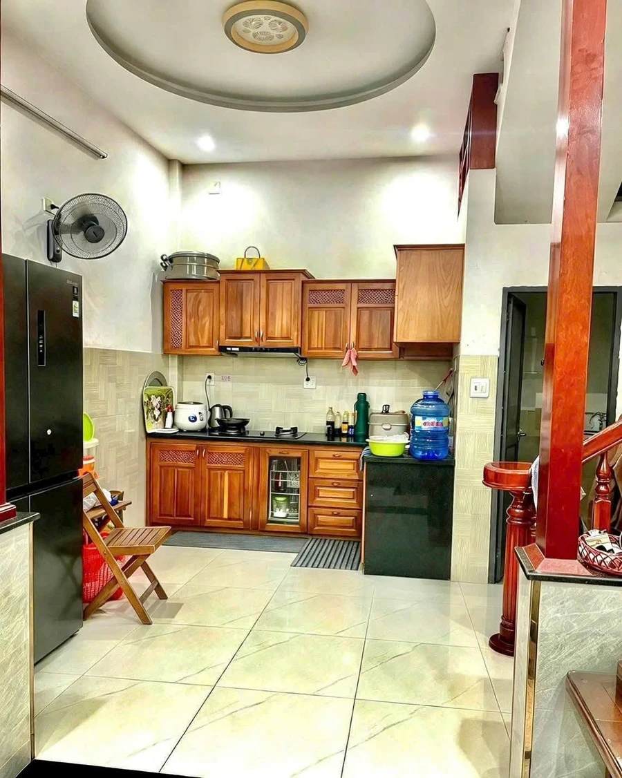 Bán nhà 3 tầng 105,5 m² Trần Hưng Đạo Quy Nhơn 2 tỷ 4 - Ảnh thu nhỏ 3