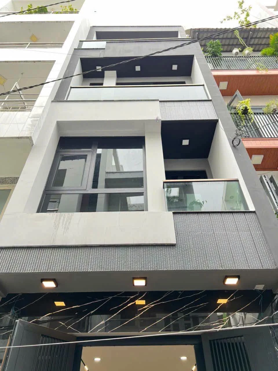 Bán nhà phố 47m² 3PN 5 tầng Huỳnh Văn Bánh Phú Nhuận - Ảnh 1
