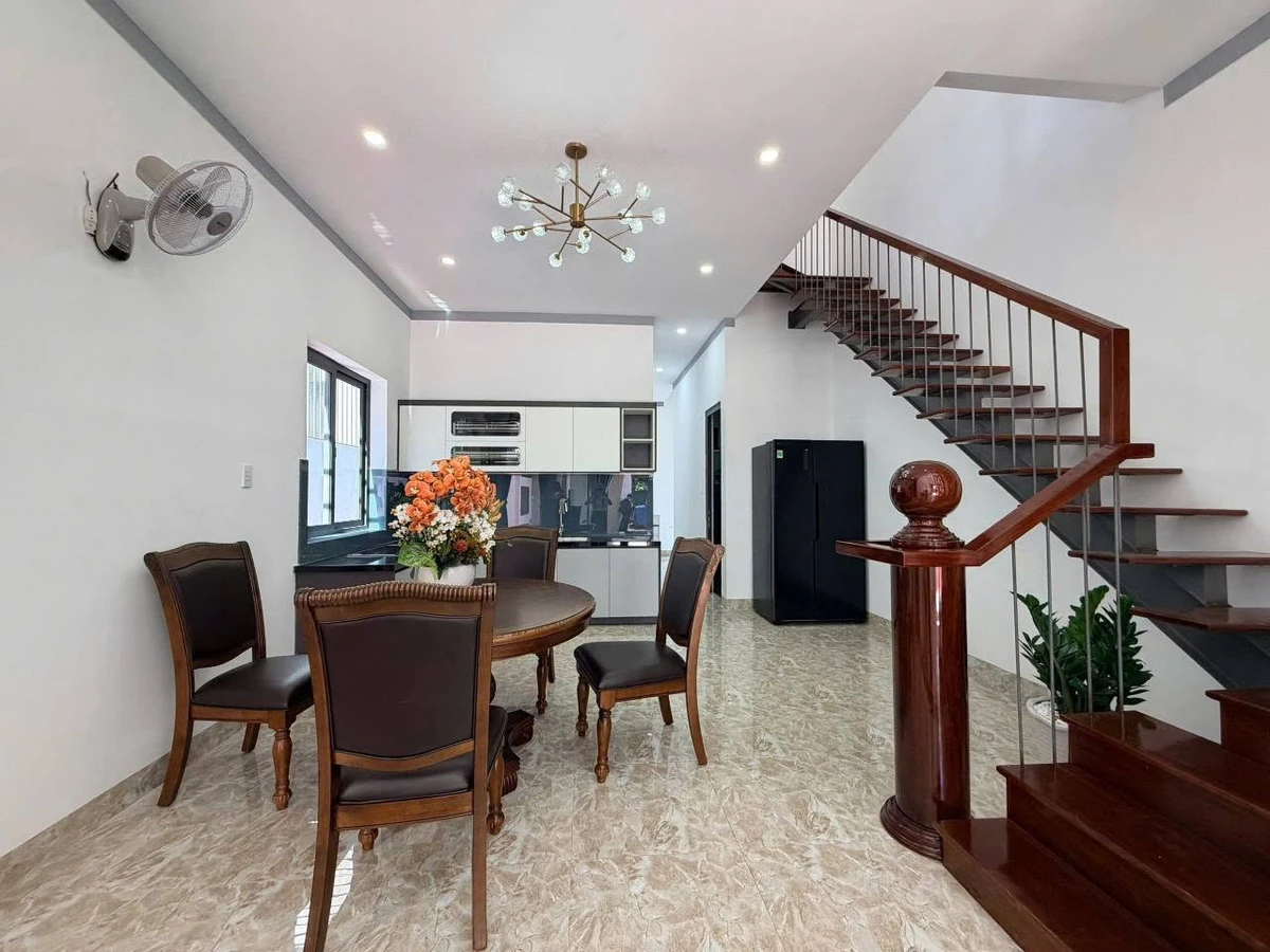Bán nhà 1 trệt 1 lầu 6x25m, 3PN, full nội thất tại Phường Ea Kao, Buôn Ma Thuột - Ảnh thu nhỏ 4