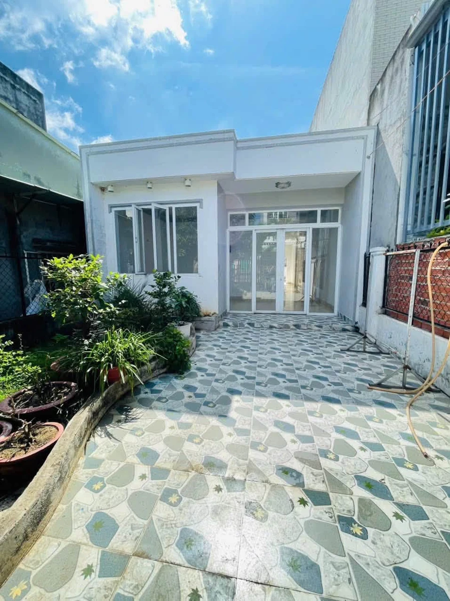 Bán nhà 2 phòng 2,3 tỷ Phước Tỉnh Nhà Bè 162,7m² - Ảnh 1