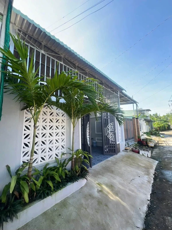 Bán nhà mới 2PN kế chợ Long Bình Tây Ninh 70m², 1 tỷ 290 triệu