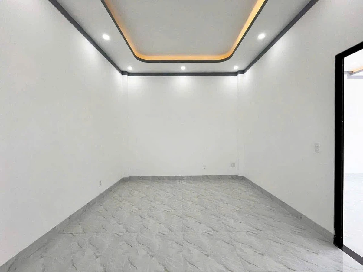 Bán nhà 3PN 120m² Phước Tân 700 triệu - Ảnh thu nhỏ 5