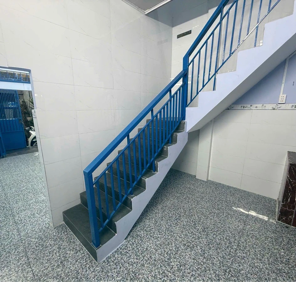 Bán nhà 2 tầng hẻm xe hơi Lê Đình Thám, Tân Phú, 33,3m², nhỉnh 4 tỷ - Ảnh thu nhỏ 3