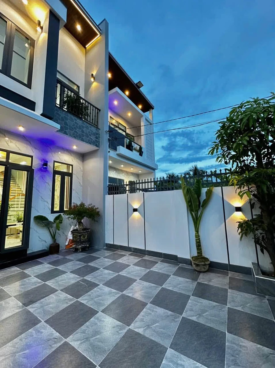 Bán villa 2 tầng 3 PN 110m² Phú Lộc Tây 3, Diên Khánh - 3.39 tỷ - Ảnh 1