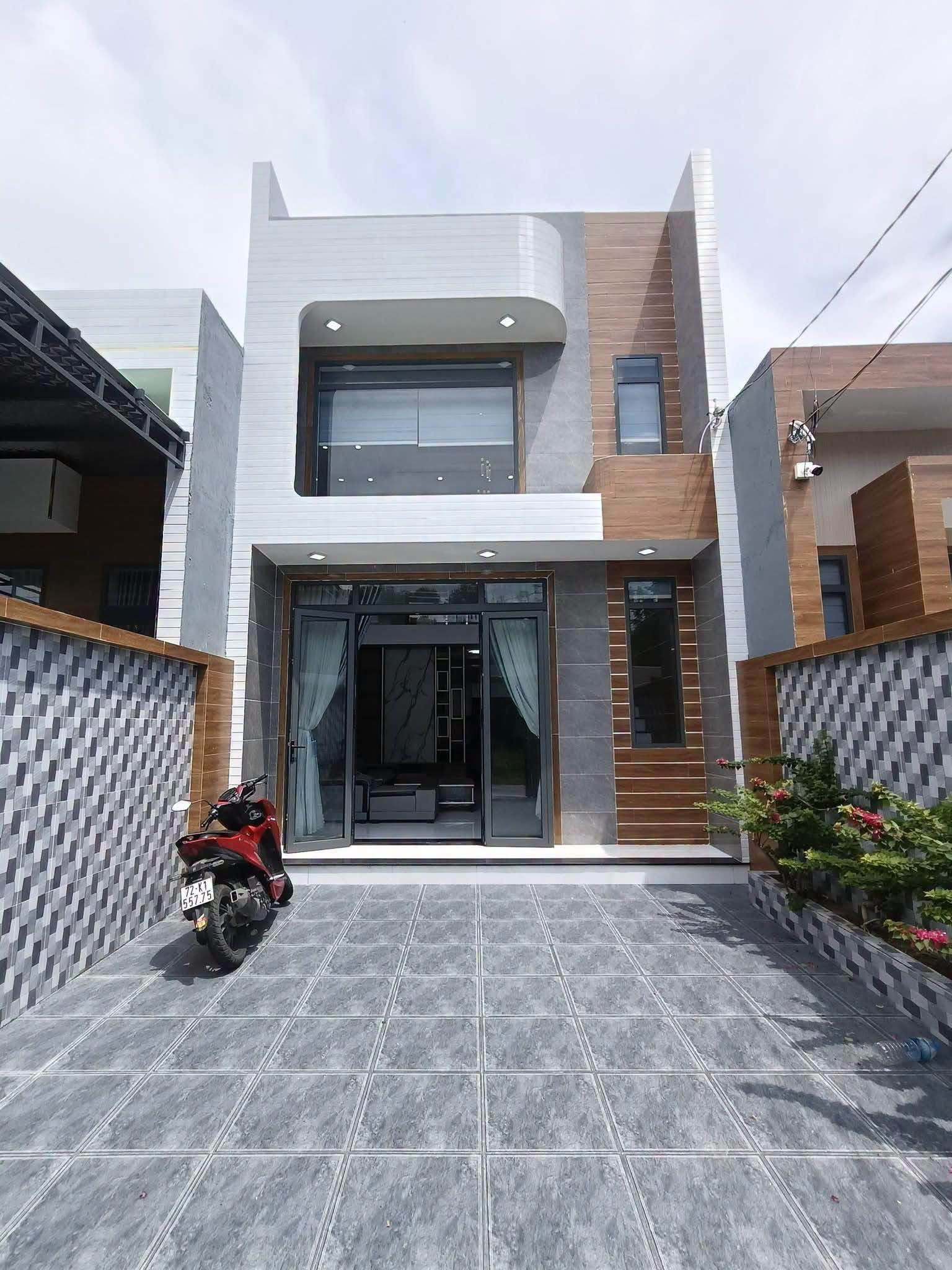 Bán nhà 3 phòng ngủ 80m² Phước Hải giảm 2.1 tỷ - Ảnh 1